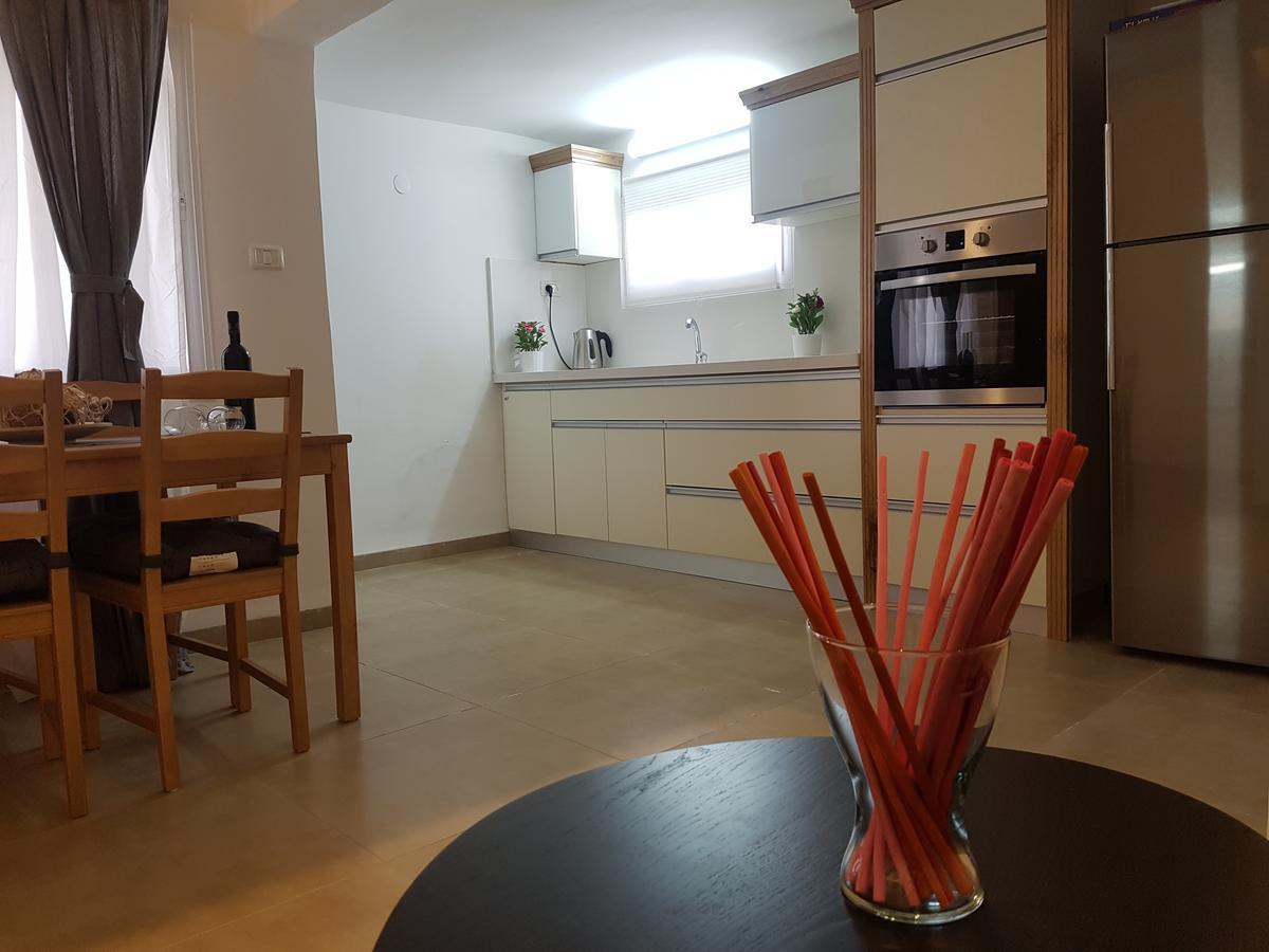 纳哈里亚אבני החושן- Avnei Hoshen公寓式酒店 外观 照片